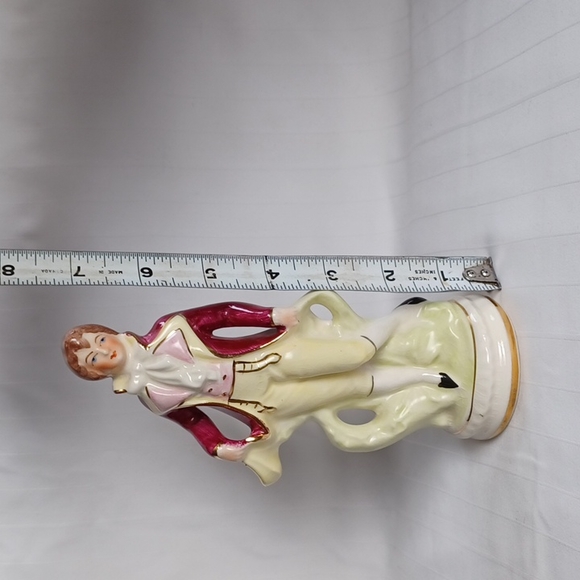 Vintage Coventry USA Colonial Style Man Figurine - Picture 6 of 7